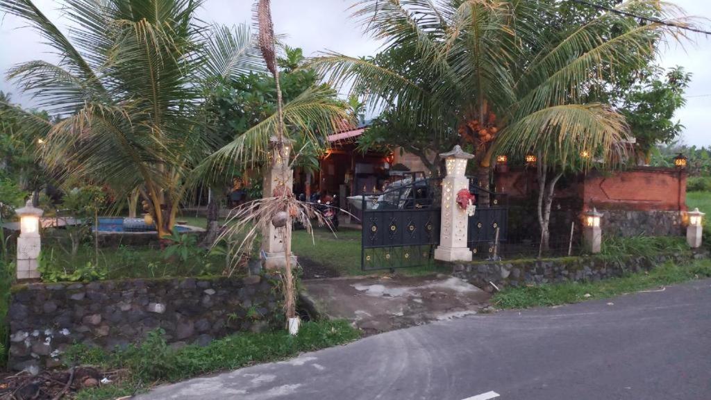 LinkeesHome Bungaya Karangasem Exterior foto